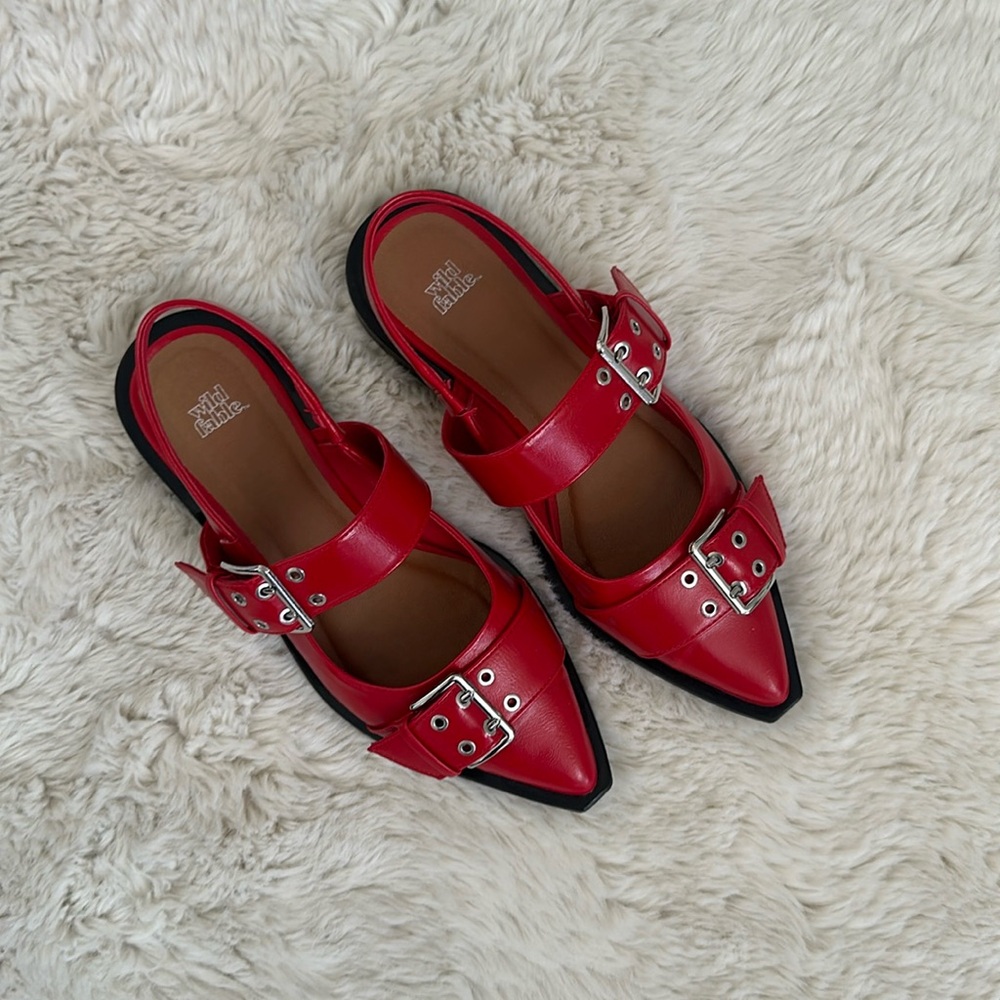 red shoes ❤️